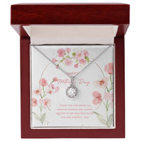 Load image into Gallery viewer, Loving  Mom Necklace
